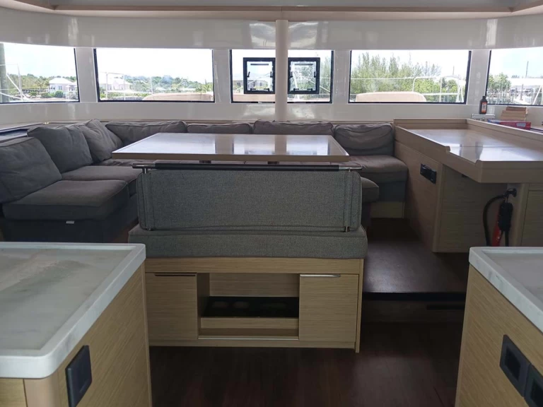 Yacht charter Marsh Harbour billig Lagoon 51