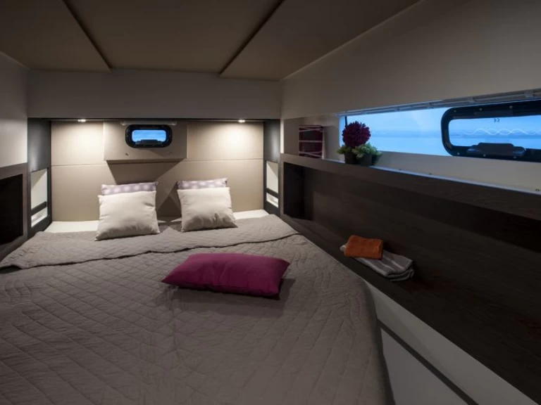 Katamaran  för uthyrning Anse Marcel till det bästa priset 