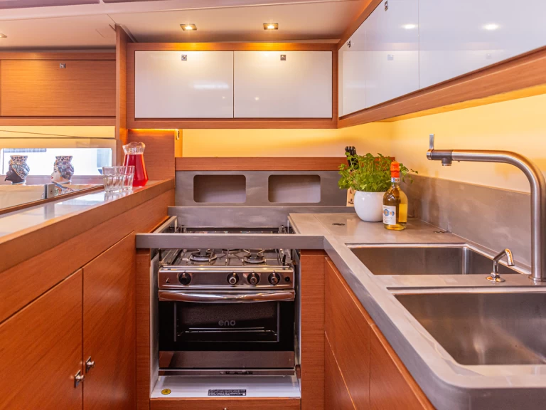 Uthyrning Segelbåt  i Palermo - Dufour Dufour 530