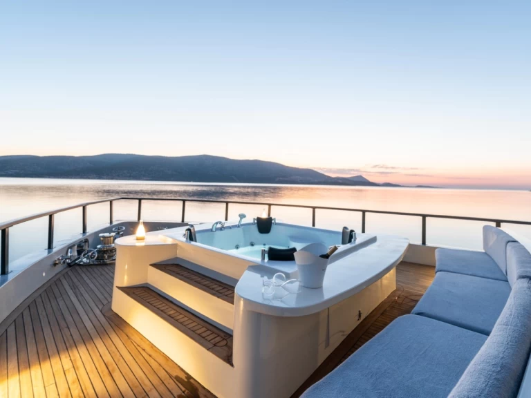 Lyx yacht för uthyrning Bodrum till det bästa priset 