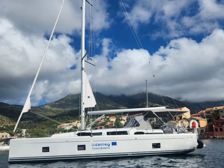 Yacht charter Marathi billig Hanse 418