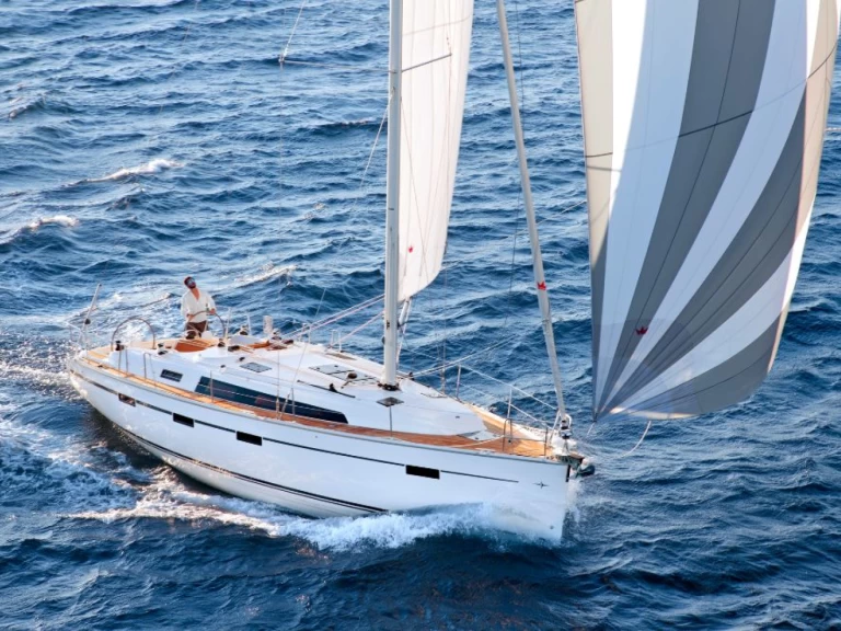 Hyr en Bavaria Cruiser 41 Alimos 