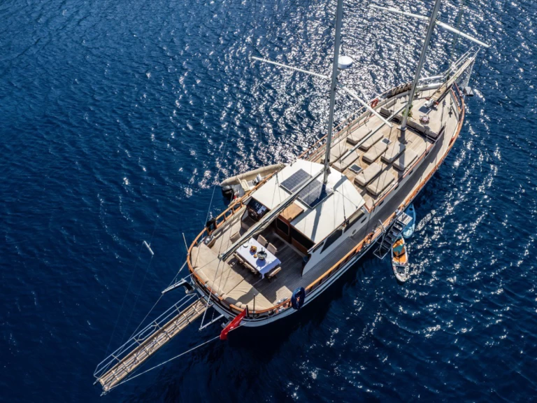 Hyr en Custom Made Leylali Bodrum 