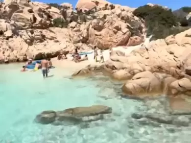 Kamarina 555 Open charter bareboat eller skeppad i Palau