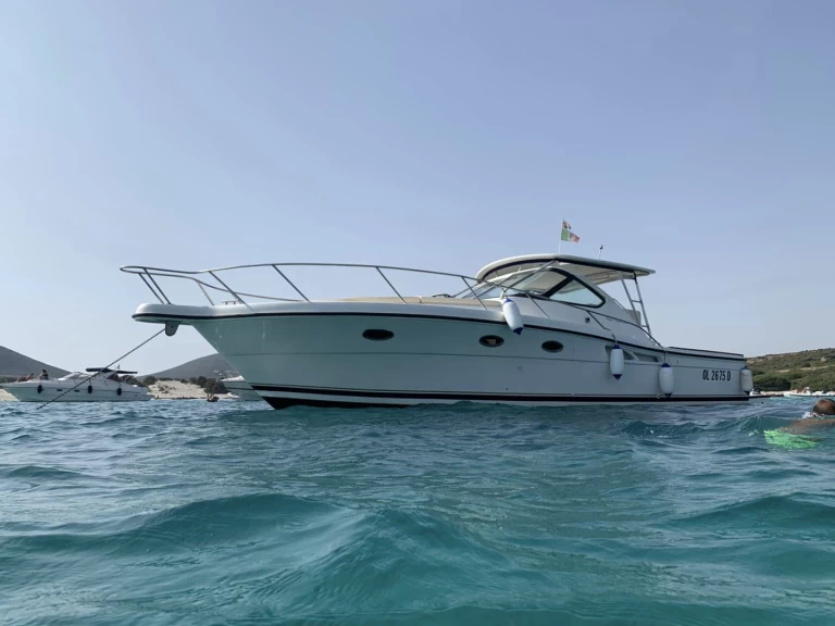 Motorbåt  för uthyrning Piano di Sorrento till det bästa priset 