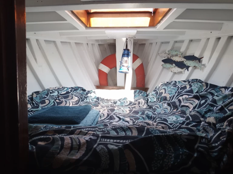 Yacht charter La Rochelle billig Tahiti-Ketch