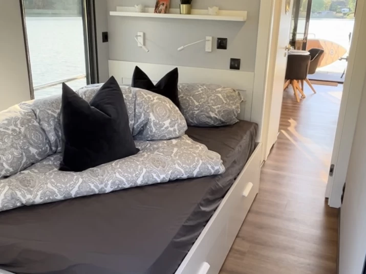 Båtuthyrning La Mare Apartboot i Buchholz City på Samboat 