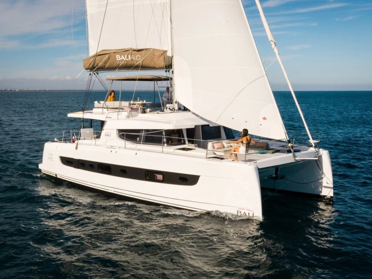 Yacht charter Sukošan billig Bali 4.6