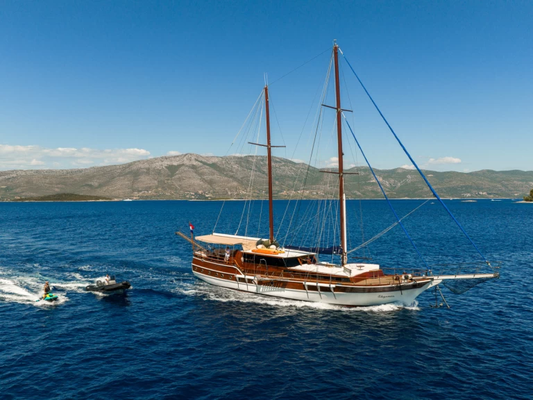 Hyra Segelbåt  med eller utan skeppare  Split  