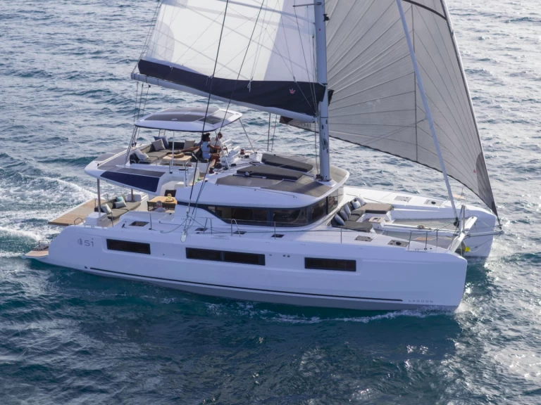Yacht charter Alimos billig Lagoon 51
