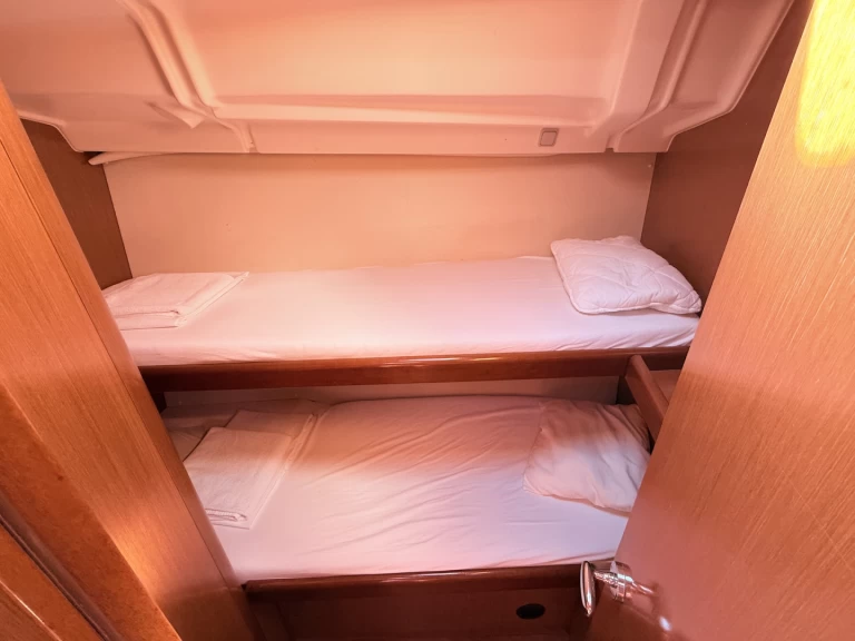 Uthyrning Segelbåt  i Sukošan - Bénéteau Oceanis 43