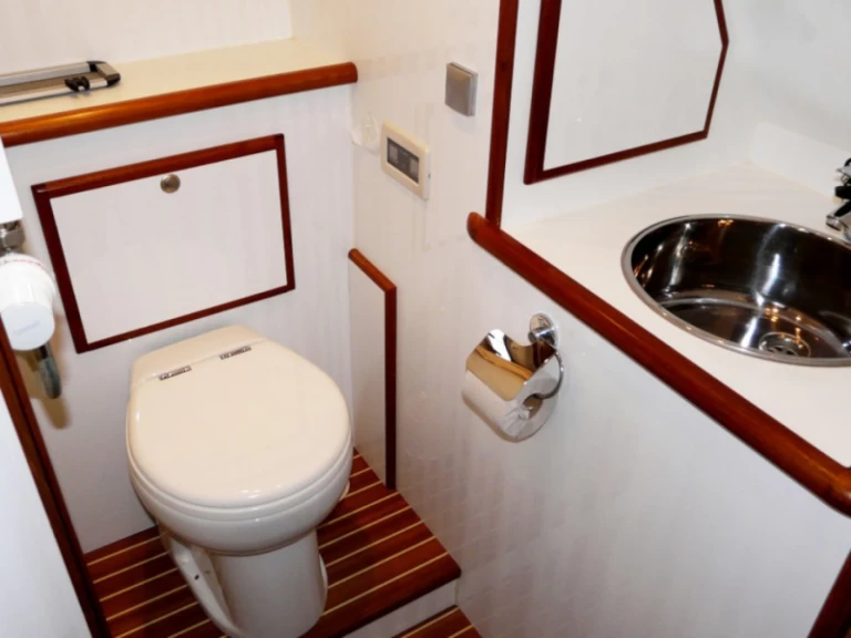 Uthyrning Motorbåt  De Drait med en båtlicens 