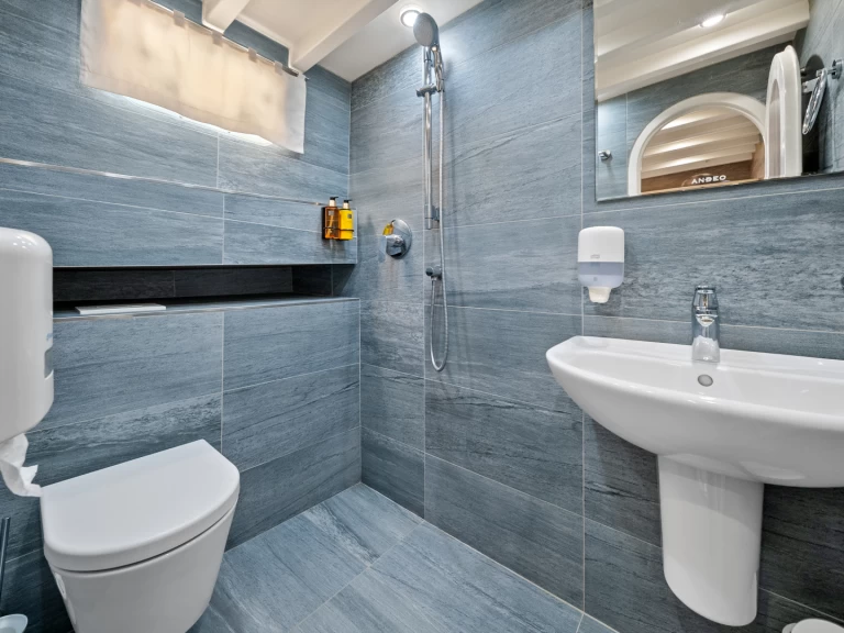 Segelbåt  för uthyrning Split  till det bästa priset 