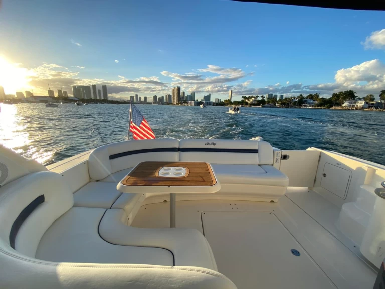 Uthyrning Miami Beach - Sea Ray Sea Ray 480 Sundancer av Samboat 