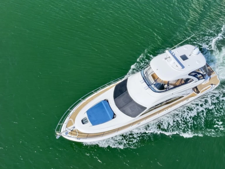 Hyr en Sea Ray 56 Miami  