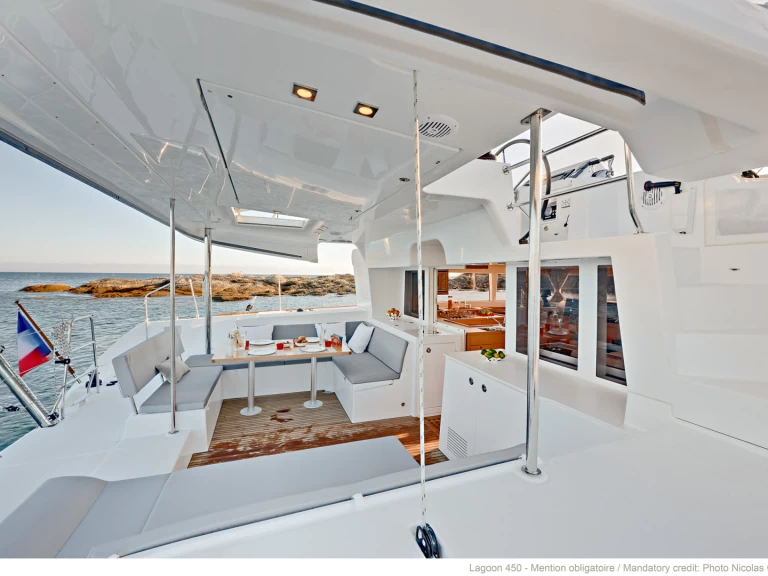 Yacht charter Grand Cayman billig Lagoon 450