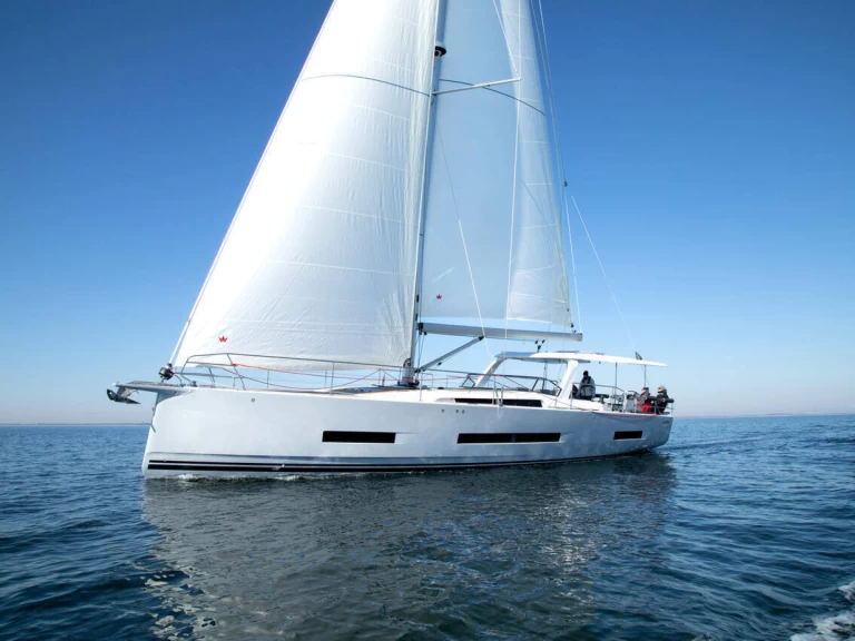 Yacht charter Pirovac billig Hanse 590
