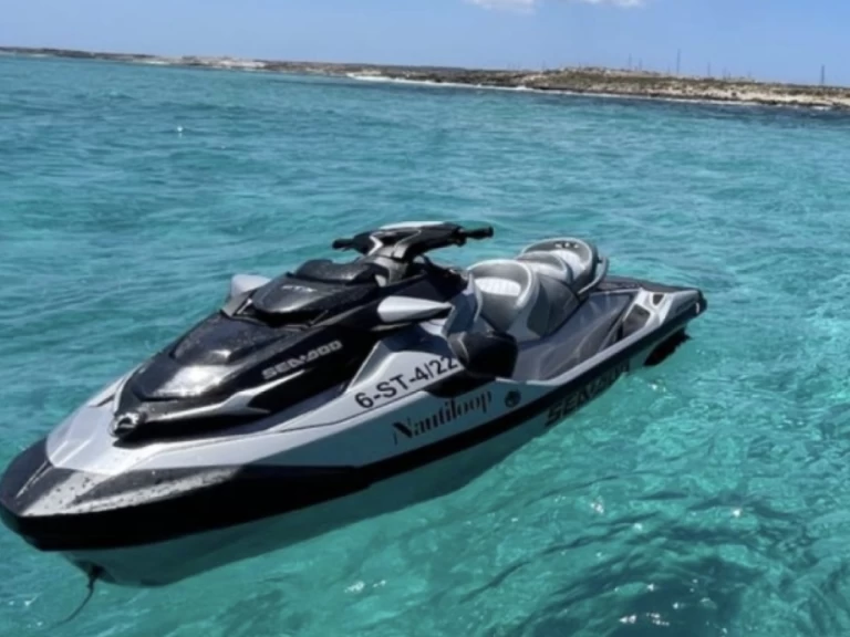 Båtuthyrning Sea-Doo gtx limited 300cv i Ibiza Town på Samboat 