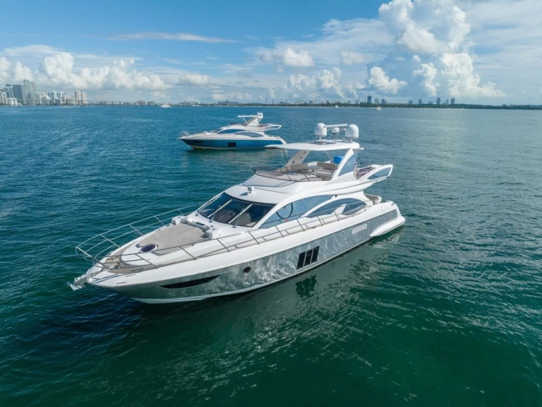 Båtuthyrning Azimut Azimut 60 Fly i Miami  på Samboat 