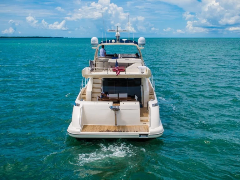 Yacht charter Miami Beach billig Azimut 62 Fly