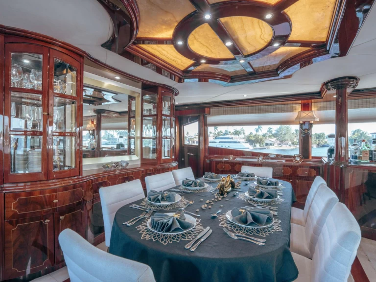 Yacht charter Fort Lauderdale billig Lady Kristina