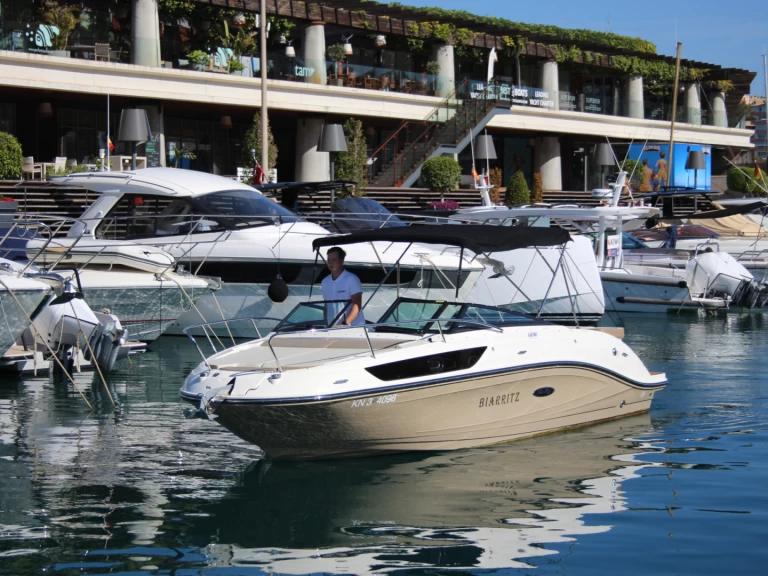 Båtuthyrning Sea Ray 230 SSE i El Toro på Samboat 