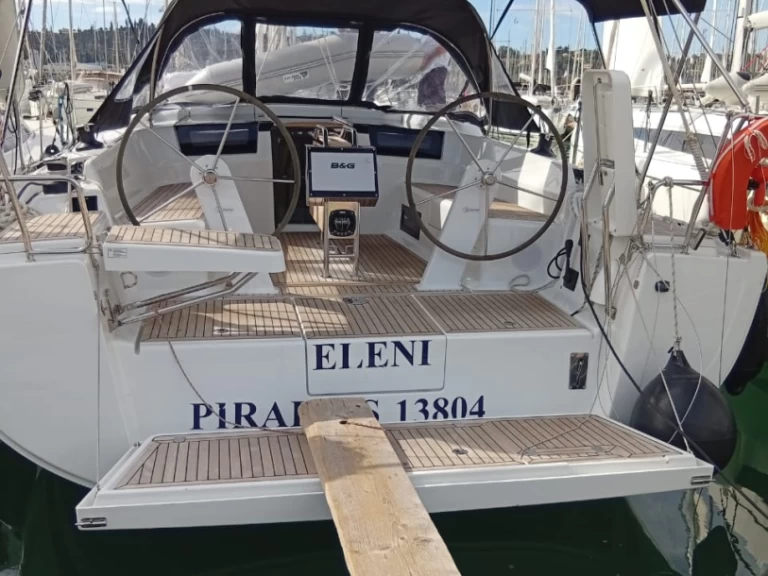 Yacht charter Gouvia billig Hanse 418