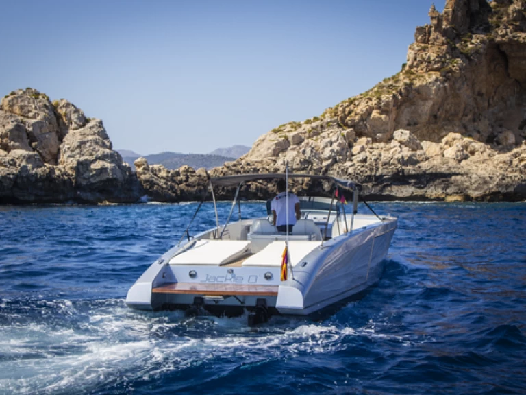 Motorbåt  för uthyrning El Toro till det bästa priset 