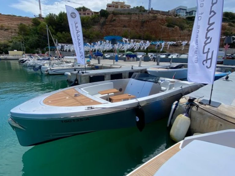 Uthyrning El Toro - Frauscher 1017 LIDO av Samboat 