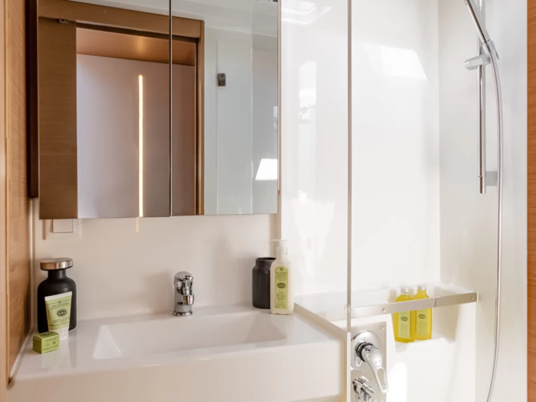 Hyra Katamaran  med eller utan skeppare Excess Canet-en-Roussillon 