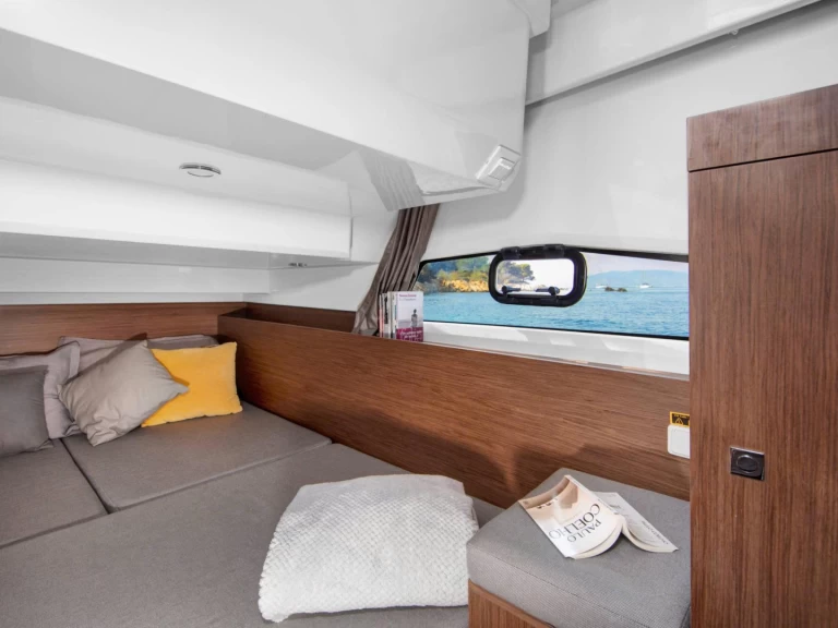 Båtuthyrning Jeanneau Merry Fisher 1095 Fly i Phường Hiệp Bình Phước på Samboat 