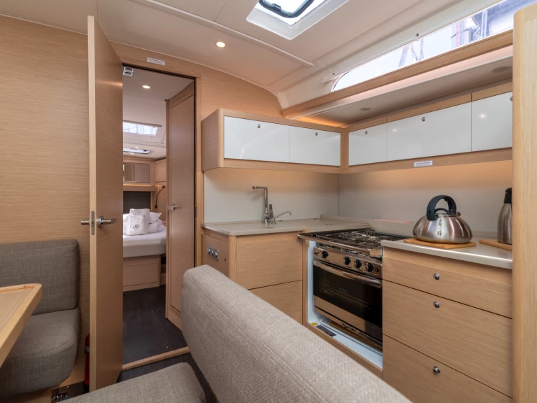 Uthyrning Segelbåt  Dufour med en båtlicens 