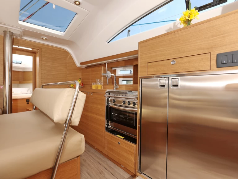 Segelbåt  för uthyrning Trogir  till det bästa priset 