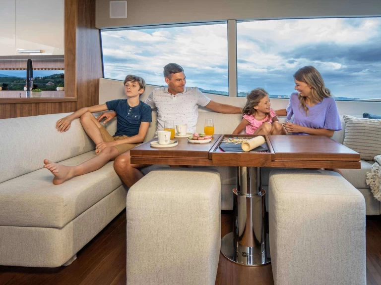 Hyr en  PANTA REI Split  