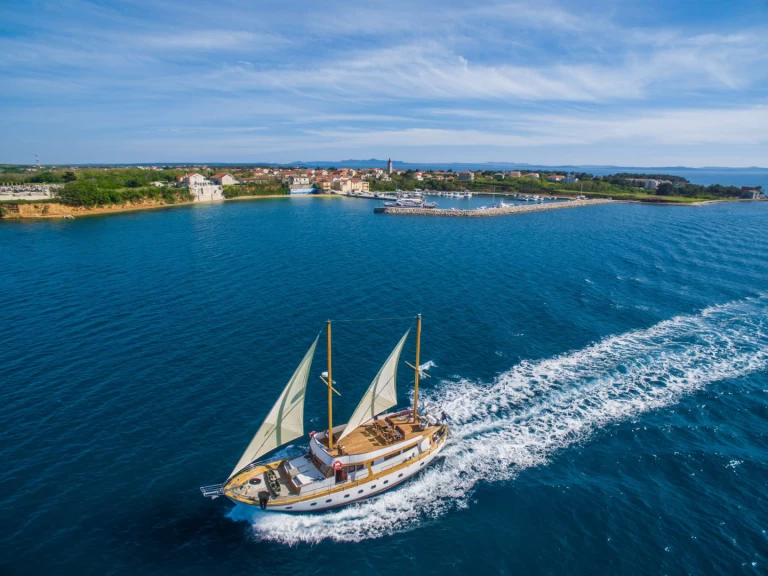 Uthyrning Lyx yacht i Zadar - Custom ADRIATIC BREEZE