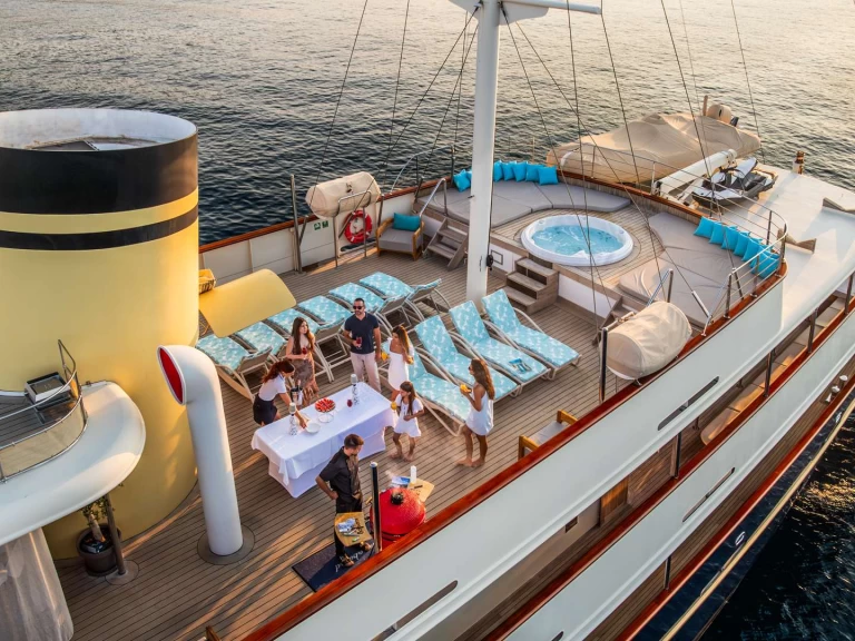 Uthyrning Trogir  - Custom CASABLANCA av Samboat 