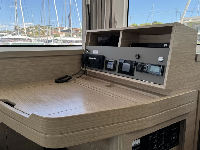 Uthyrning Katamaran  i Trogir  - Lagoon Lagoon 42