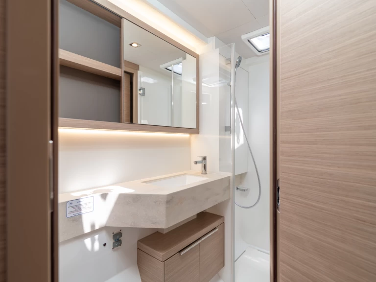 Båtuthyrning Lagoon Lagoon 51 i Trogir  på Samboat 