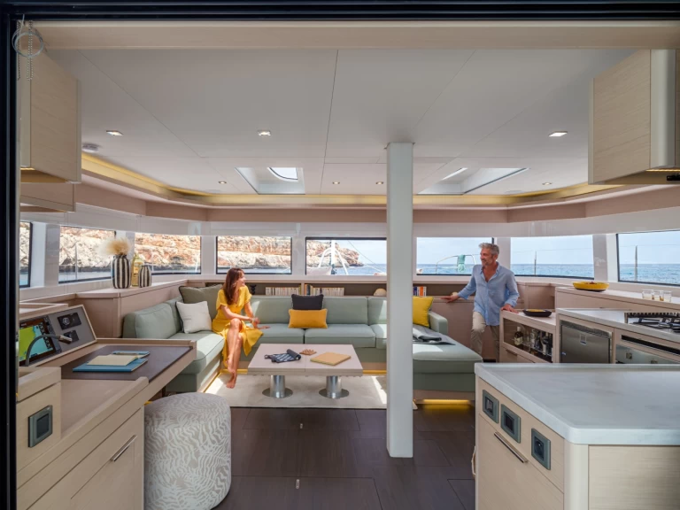 Uthyrning Katamaran  Lagoon med en båtlicens 