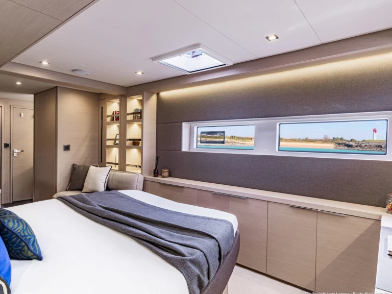 Lagoon Lagoon 55 charter bareboat eller skeppad i Kaštela