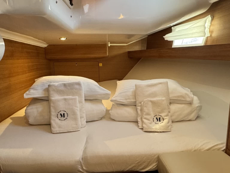 Hyr en Elan Impression 45.1 Trogir  