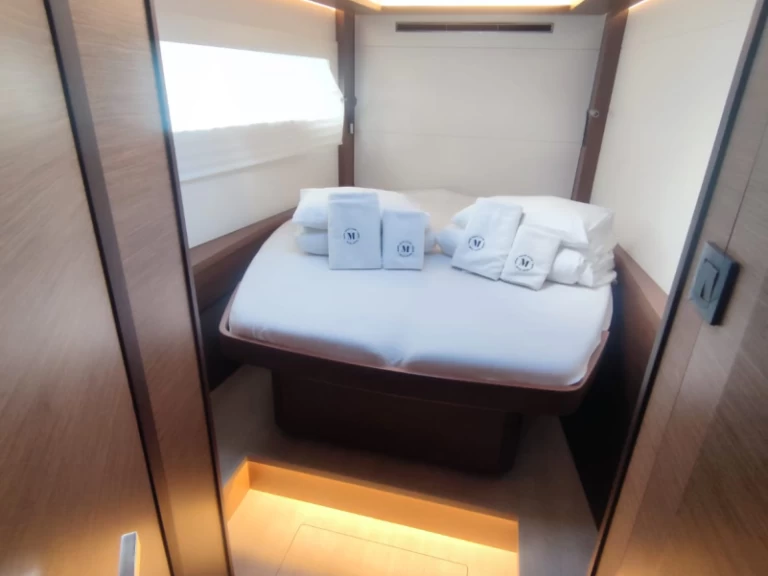 Båtuthyrning Lagoon Lagoon 46 i Trogir  på Samboat 