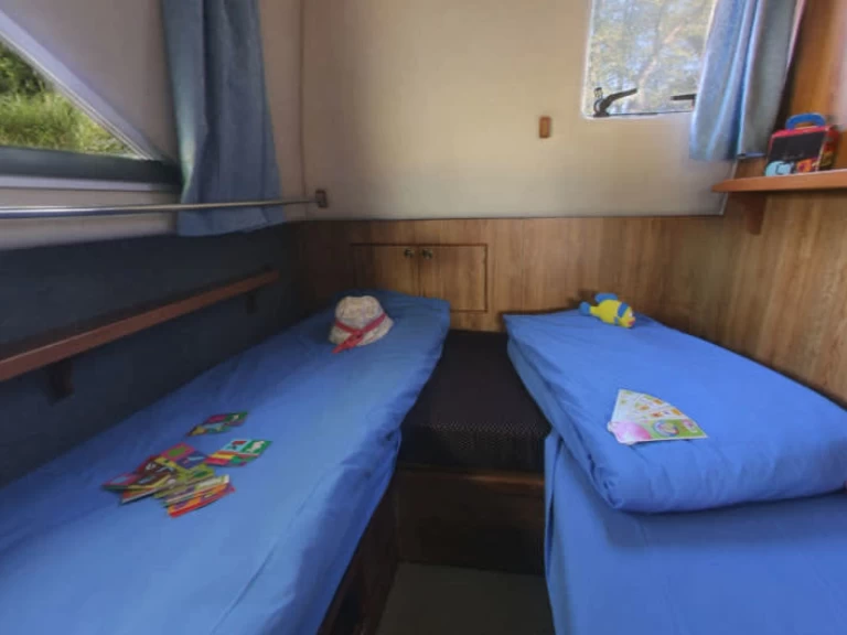 Uthyrning Motorbåt   med en båtlicens 