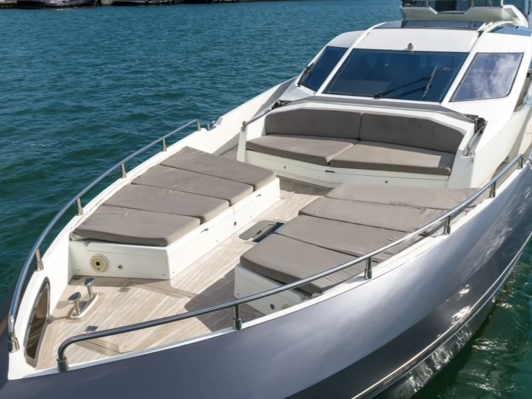 Uthyrning Lyx yacht i Miami Beach - Numarine 80