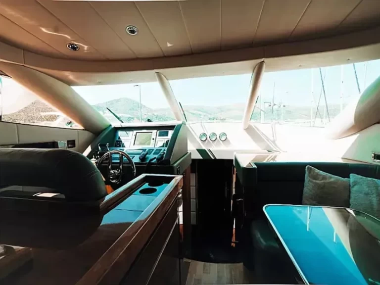 Uthyrning Drage - Elegance Yachts Elegance 60 Fly av Samboat 