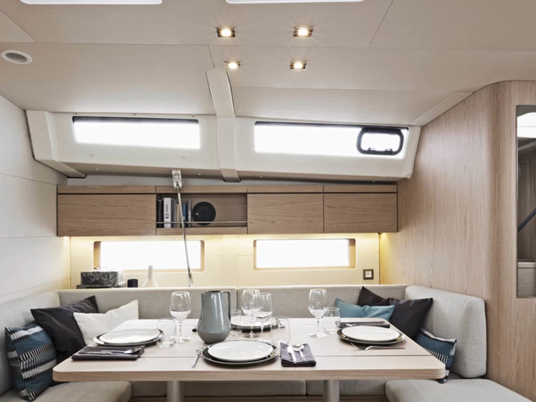 Yacht charter Cannigione billig Oceanis 46