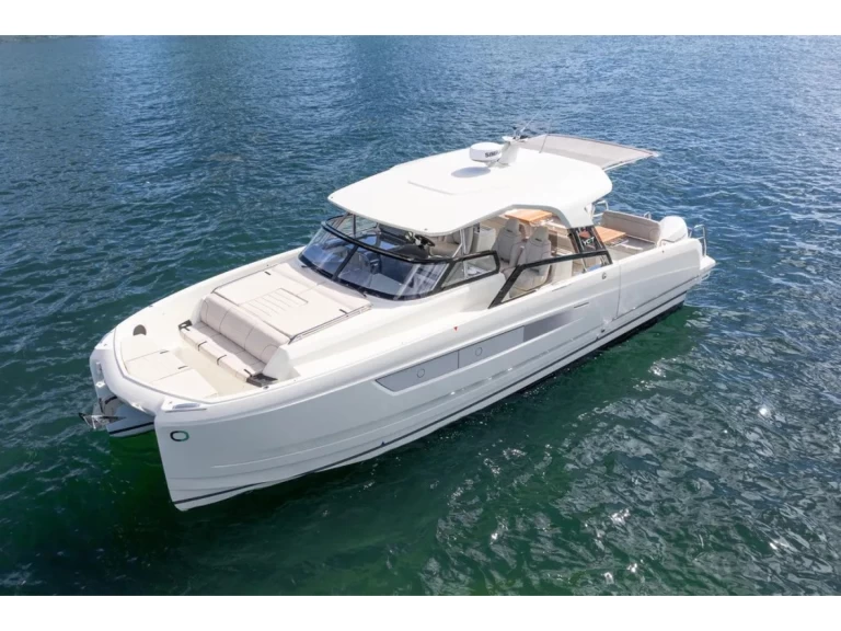 Hyra Motorbåt  med eller utan skeppare  Capo d'Orlando 