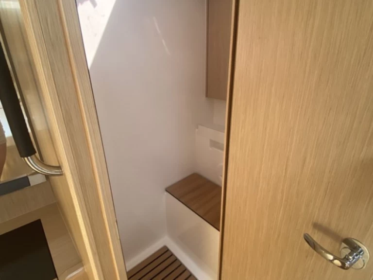 Hyra Segelbåt  med eller utan skeppare Bavaria Alimos 