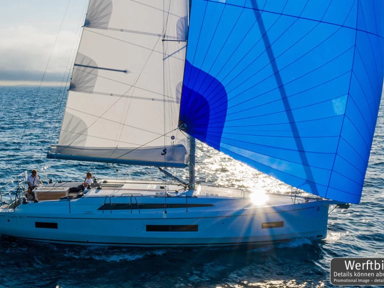 Bénéteau Oceanis 40.1 charter bareboat eller skeppad i Palma de Mallorca