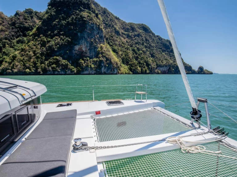 Hyra Katamaran  med eller utan skeppare Lagoon Rhodes (City) 